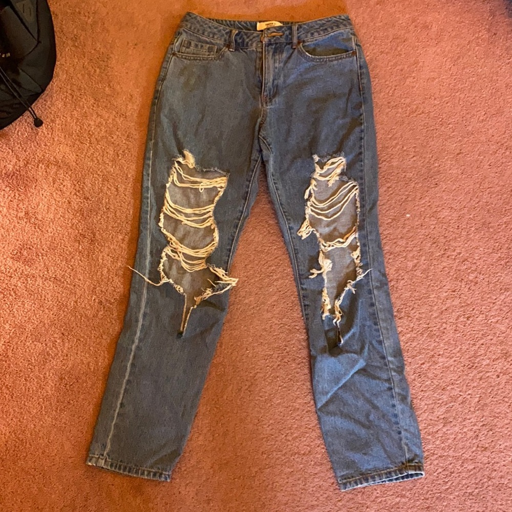 Ripped boy friend jeans